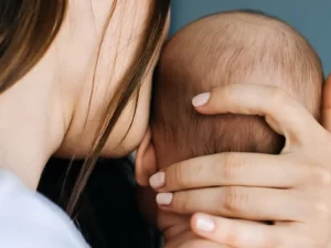 مراقبت‌های بعد از زایمان طبیعی